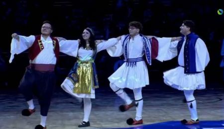 Γιάννης Αντετοκούνμπο: Με Κωνσταντίνο Αργυρό και Διονύση Σχοινά η Greek Night στο Μιλγουόκι
