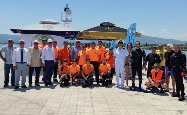 Δύτες κι άλλοι εθελοντές καθάρισαν το αλιευτικό καταφύγιο Λιβανατών