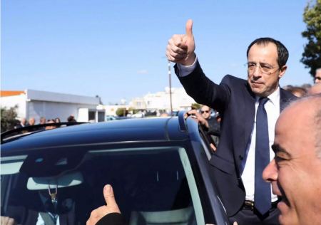 Ο Νίκος Χριστοδουλίδης είναι ο νέος πρόεδρος της Κύπρου με 51,91% έναντι 48,09% του Ανδρεά Μαυρογιάννη