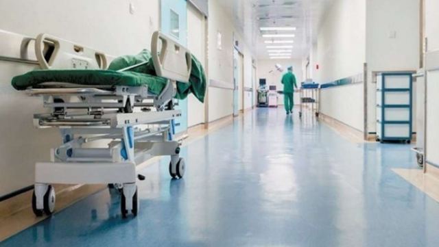 Κορωνοϊός: Δοκιμάζονται τα νοσοκομεία της Αττικής - Σε πληρότητα οι ΜΕΘ