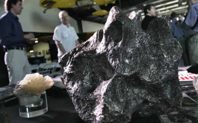 Βρέθηκε το αρχαιότερο ηφαιστειακό πέτρωμα σε μετεωρίτη 4,6 δισ. ετών