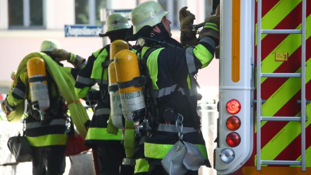 Φωτιές στη νότια Γαλλία, περισσότεροι από 2.500 κατασκηνωτές απομακρύνθηκαν