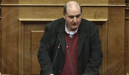 ΣΥΡΙΖΑ: Ο Νίκος Φίλης προτείνεται από την «Ομπρέλα» για υποψήφιος δήμαρχος Αθηναίων