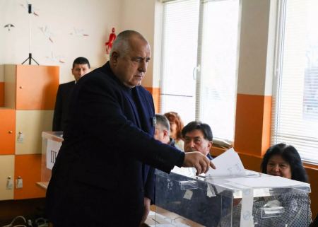 Βουλγαρία: Χωρίς νικητή οι βουλευτικές εκλογές – Έρχονται μακρές διαπραγματεύσεις για τον σχηματισμό κυβέρνησης