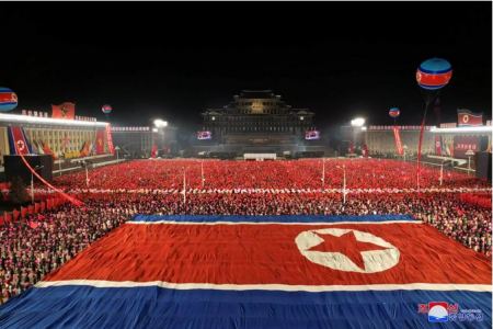 Βόρεια Κορέα: 800.000 πολίτες προσφέρθηκαν να καταταγούν για να πολεμήσουν ενάντια των ΗΠΑ