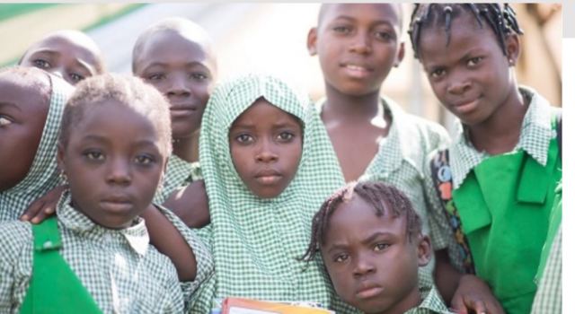 Επιδημία οι σχολικές απαγωγές στη Νιγηρία - Ένοπλοι «άρπαξαν» 347 μαθήτριες από κυβερνητική σχολή