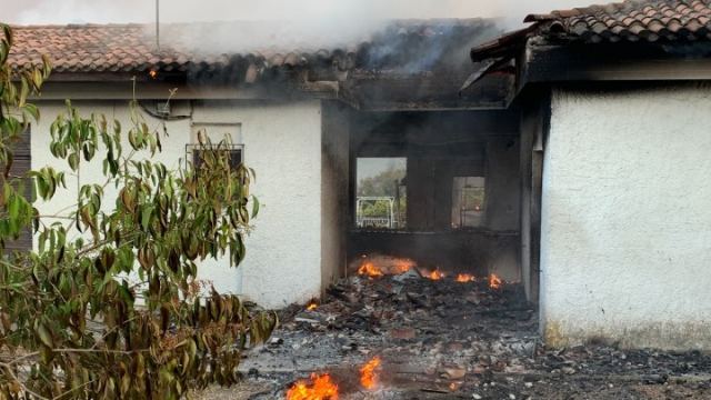 Πυρκαγιές: 330 επικίνδυνες κατοικίες μέχρι στιγμής - Συνεχίζονται οι έλεγχοι