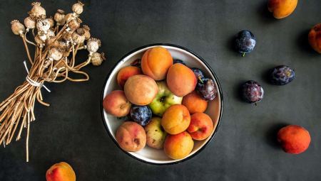 Το καλοκαιρινό γλυκό φρούτο που προστατεύει όραση, δέρμα και έντερο