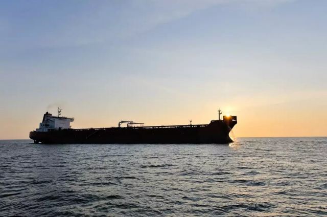 Ερυθρά Θάλασσα: Οι Χούθι εξαπέλυσαν πυραύλους κατά δεξαμενόπλοιου και κατά ισραηλινού λιμανιού