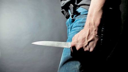 Αλμυρός: 65χρονος απείλησε με μαχαίρι τον υποτιθέμενο εραστή της συζύγου του!