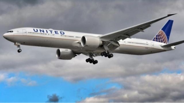 Αεροπλάνο που εκτελούσε πτήση Αθήνα – Νέα Υόρκη άλλαξε πορεία προς το Ρέικιαβικ