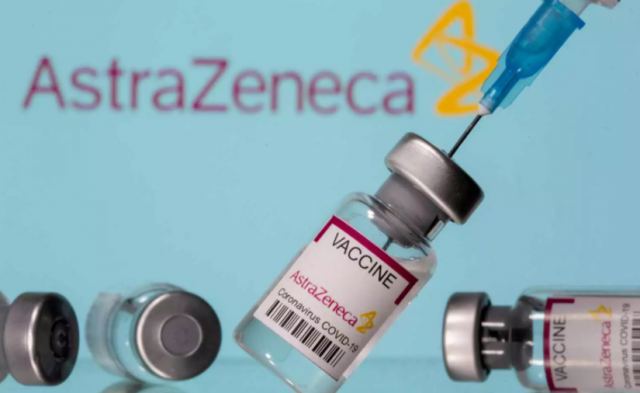 Εμβόλιο AstraZeneca: 31 περιστατικά θρομβώσεων και 9 θάνατοι «παγώνουν» εμβολιασμούς στο Βερολίνο