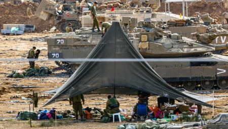 Η Αίγυπτος ανοίγει το πέρασμα της Ράφα για την ανθρωπιστική βοήθεια στη Γάζα