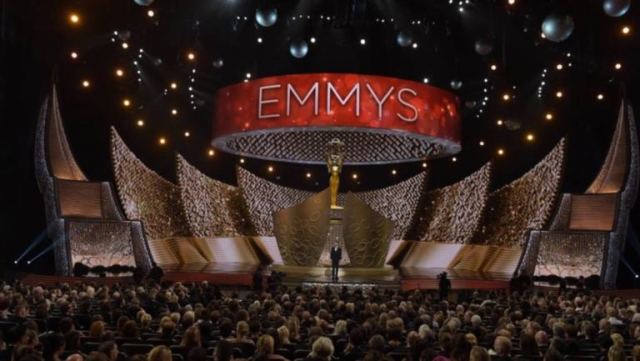 Emmy Awards: &quot;Η Κυρία Μάιζελ&quot; θριάμβευσε, το &quot;Game of Thrones&quot; έσωσε το κύρος του! - video