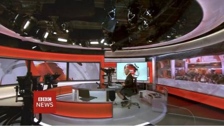 Επικό: «Λάθος» πλάνο «έκαψε» παρουσιαστή του BBC