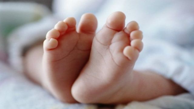 Κοριτσάκι το πρώτο μωρό του 2021 που γεννήθηκε στη Λαμία