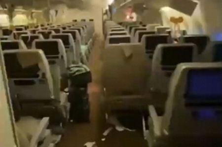 Singapore Airlines: 43 από τους επιβαίνοντες της πτήσης - θρίλερ εξακολουθούν να νοσηλεύονται