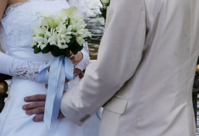 Κορωνοϊός: Τι θα γίνει φέτος με γάμους και βαφτίσεις – Έρχονται ανακοινώσεις