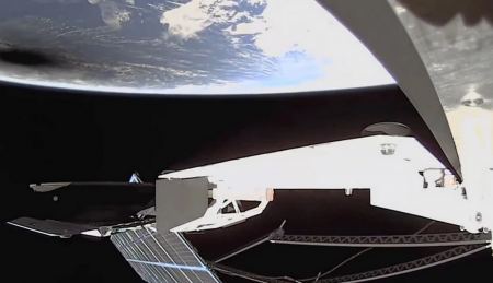 Εντυπωσιακό βίντεο δείχνει την ολική έκλειψη ηλίου από δορυφόρο