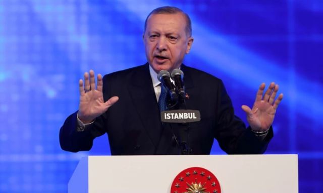 Τουρκία: Καταρρέει η λίρα- Ο Ερντογάν απέλυσε τα...μεσάνυχτα τους τραπεζίτες που δεν ήθελαν μείωση επιτοκίων