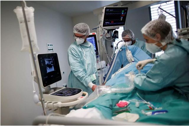 Νάουσα – Κορωνοϊός: Θρήνος για 37χρονη νοσοκόμα που πέθανε! Δεν πρόλαβε να νοσηλευτεί σε ΜΕΘ