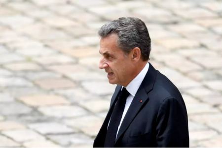 Οριστική καταδίκη για Σαρκοζί - Ηλεκτρονικό βραχιόλι επί έναν χρόνο θα φοράει ο πρώην πρόεδρος της Γαλλίας