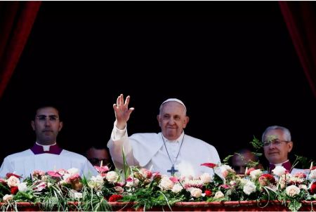 Πάσχα: Ο Πάπας Φραγκίσκος ευχήθηκε στα ελληνικά «Χριστός Ανέστη»