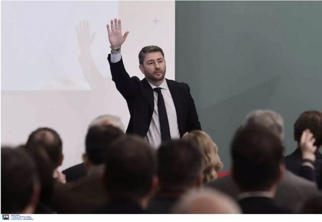 Νίκος Ανδρουλάκης: «Ισχυρό ΠΑΣΟΚ από την πρώτη Κυριακή» – Ανακοινώθηκαν οι υποψήφιοι για τις εκλογές