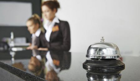 Ζητείται προσωπικό σε ξενοδοχείο στη Δομνίστα Ευρυτανίας