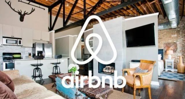 Airbnb: Αυτά είναι τα 10 ακίνητα με τη μεγαλύτερη ζήτηση για το 2023 (ΦΩΤΟ)