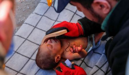 Σεισμός στην Τουρκία: Μωράκι 20 ημερών σώθηκε μετά από 60 ώρες - Κρατούσε μία τούφα από τα μαλλιά της μητέρας του