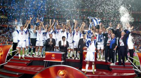 Euro 2004: 19 χρόνια από το έπος της Εθνική Ελλάδας και του Ότο Ρεχάγκελ στην Πορτογαλία