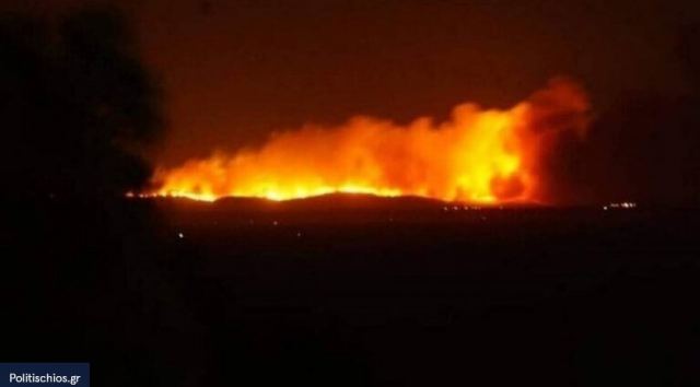 Μεγάλη φωτιά στο Τσεσμέ της Τουρκίας - Είναι ορατή και από τη Χίο [βίντεο]