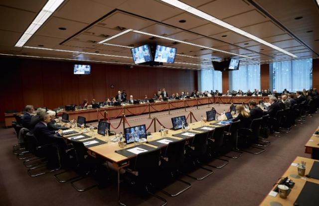 Το Eurogroup αποφασίζει για τους όρους χρηματοδότησης από τον ESM