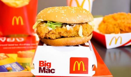 McDonald’s: Σταμάτησαν να πουλάνε μπέγκερ γιατί είναι… δημοφιλές – «Συντετριμμένοι» οι πελάτες