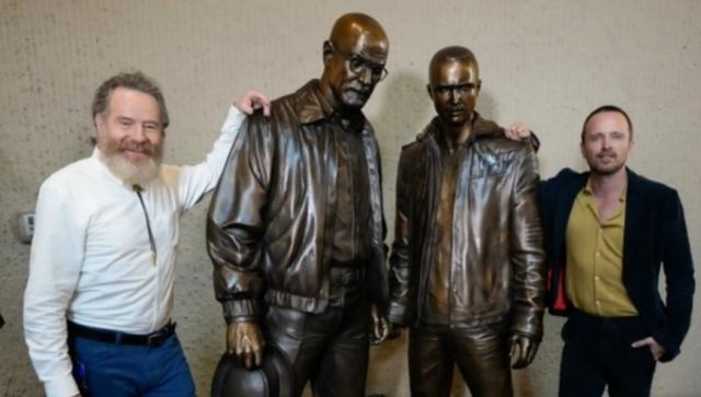 «Breaking Bad», τα αποκαλυπτήρια – Γουόλτερ Γουάιτ και Τζέσι Πίκμαν έγιναν αγάλματα