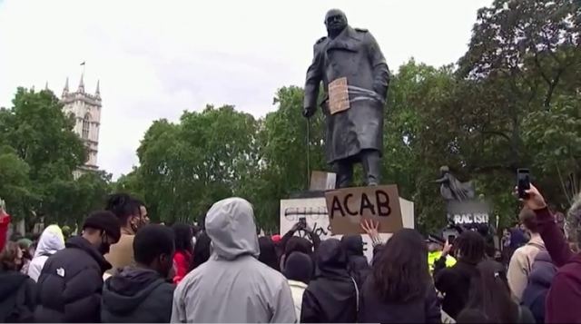Λονδίνο: Επανεξετάζονται αγάλματα και ονόματα δρόμων από το “αμαρτωλό” παρελθόν
