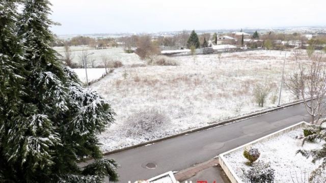 Ανοιξιάτικο χιόνι στην Κοζάνη, λευκό τοπίο από Πρέσπες ως Γρεβενά και Καστοριά