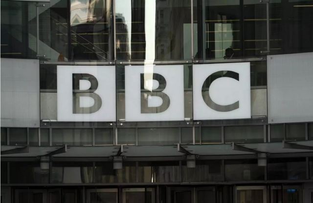 Βρετανία: Παράπονα τηλεθεατών στο BBC για υπερβολική κάλυψη του θανάτου του πρίγκιπα Φίλιππου
