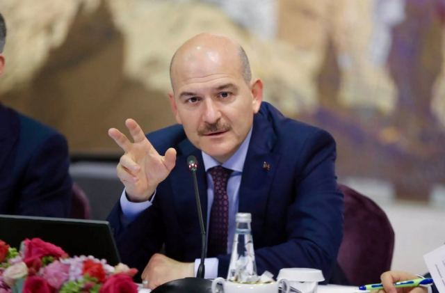 Τουρκία: Παραιτήθηκε ο υπουργός Εσωτερικών μετά το “φιάσκο” με την απαγόρευση κυκλοφορίας
