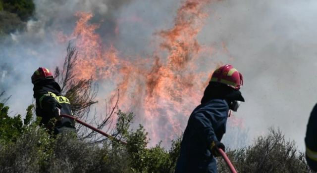 Συναγερμός στην Πυροσβεστική για πυρκαγιά στο Νέο Βουτζά