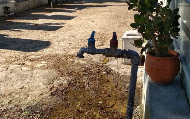 Υπάρχουν υδραυλικοί στο Δήμο Λαμιέων;