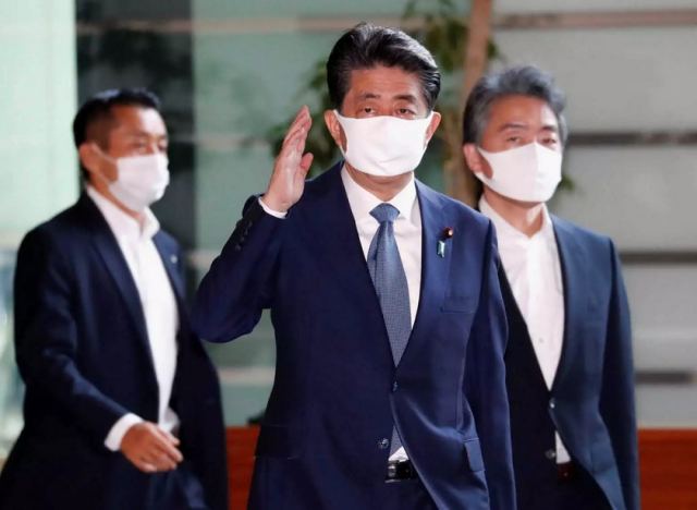 Παραιτείται ο Ιάπωνας πρωθυπουργος, Σίνζο Άμπε