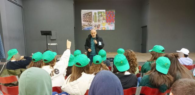Δράσεις Περιβαλλοντικής Εκπαίδευσης στο 1ο Γυμνάσιο Θήβας - Ισμήνιο (ΦΩΤΟ)