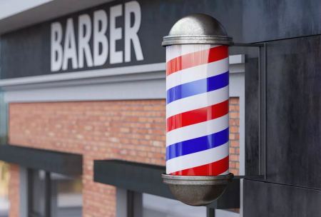 Τι συμβολίζει το διάσημο σήμα Barber’s Pole που είναι έξω από κάθε κουρείο