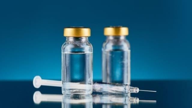 Εμβόλια Pfizer και AstraZeneca: Πόσο αποτελεσματικά είναι στη μετάλλαξη «Δέλτα»