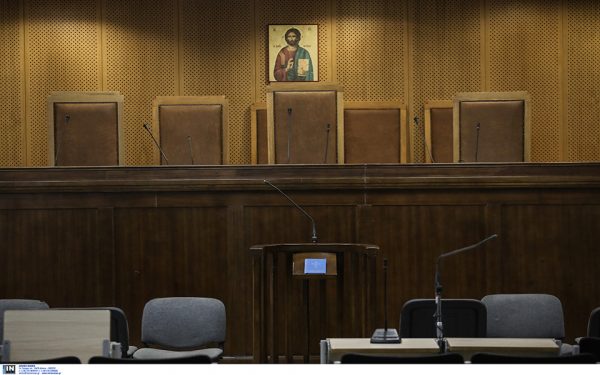 Δικαστικό «μπλόκο» στην έκδοση 54χρονου Ουκρανού στην χώρα του λόγω της εμπόλεμης κατάστασης