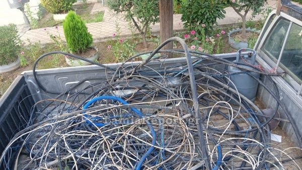 Φθιώτιδα: Πέντε συλλήψεις για ρευματοκλοπή στον καταυλισμό του Κυπαρισσίου