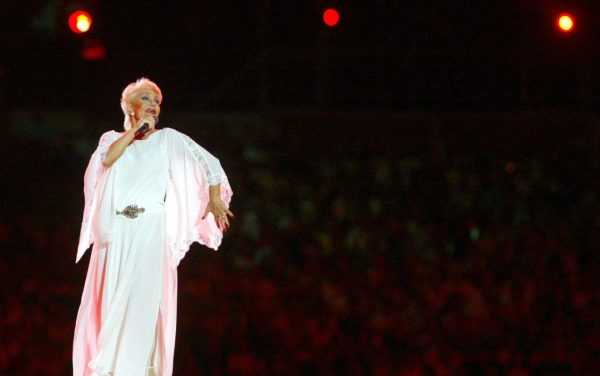 Η Μαρινέλλα βγαίνει από τη ΜΕΘ τις επόμενες μέρες – Υποχωρεί το αιμάτωμα