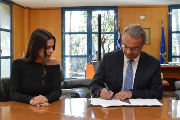 Υπογραφή Τροποποίησης της Σύμβασης Προμήθειας 100 αρθρωτών αστικών οχημάτων 18 μέτρων, συμπιεσμένου φυσικού αερίου (CNG)